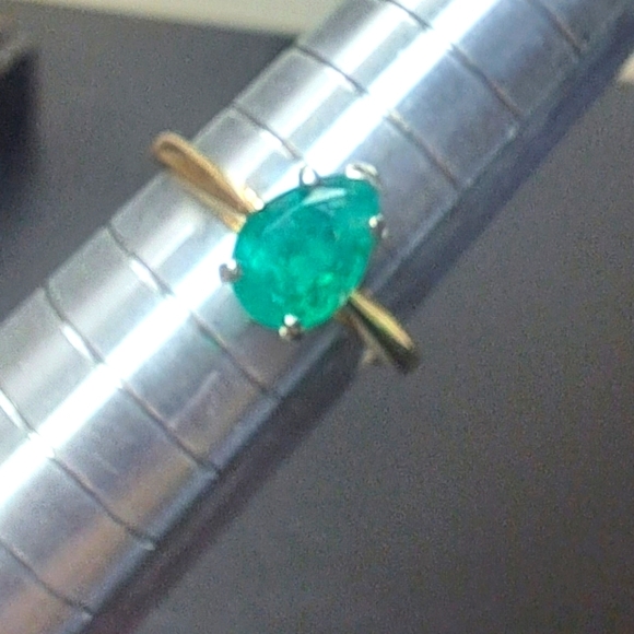 Jewelry - 1.19 CT Natural Emerald Ring Set in 14K Gold with Appraisal and Book